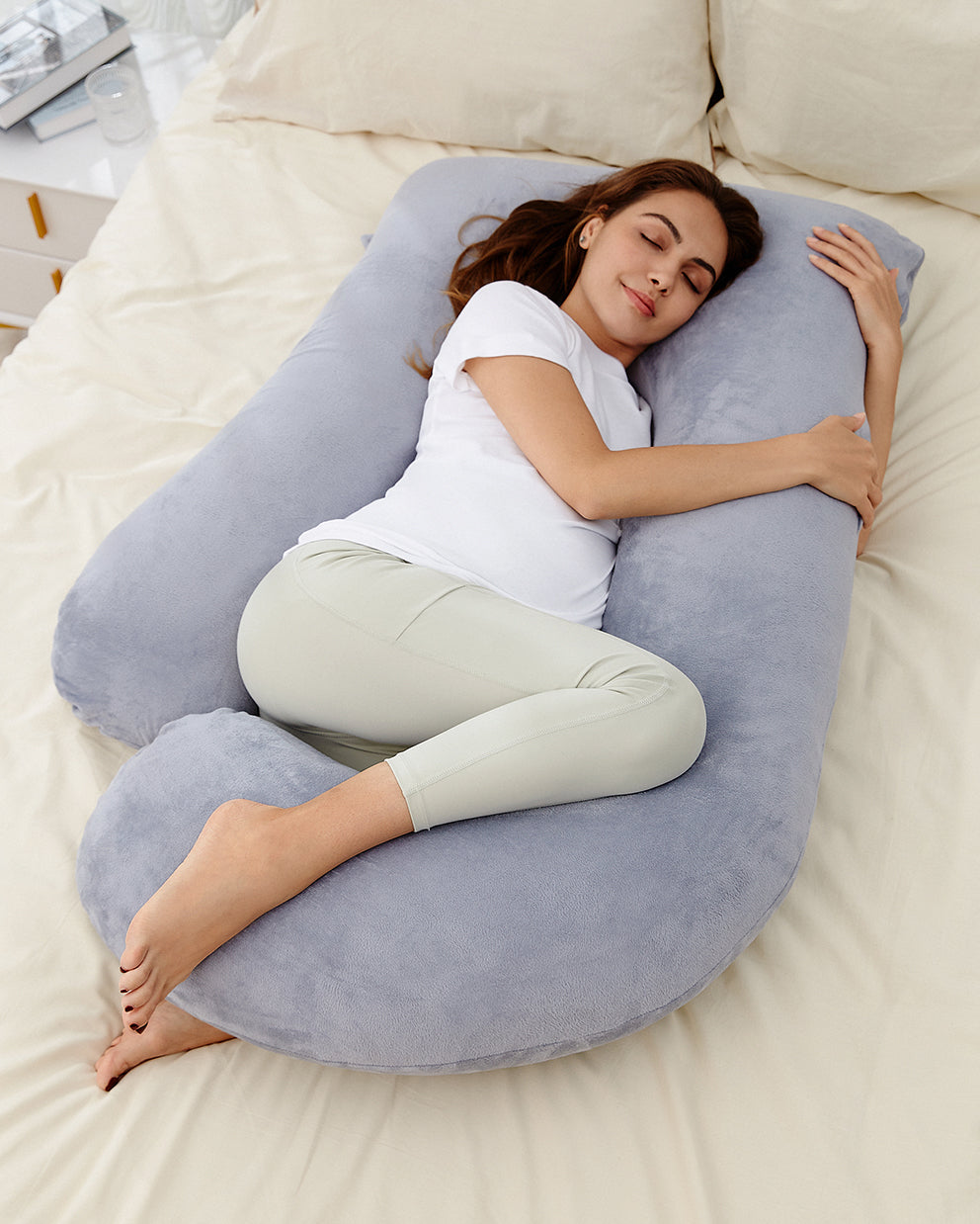 Huggable U-Shaped Pregnancy Pillow